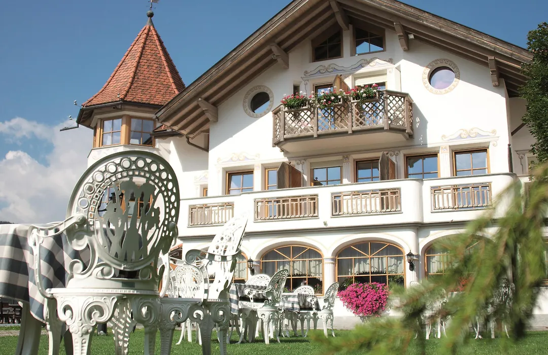 Turmhotel Gschwendt-1